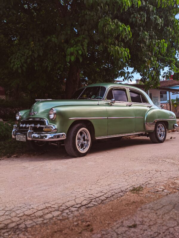 Mobile Wax for Classic Car